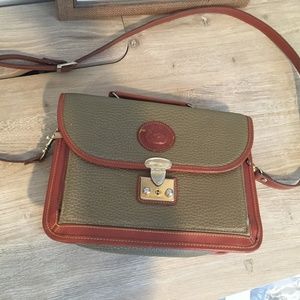 Vintage Dooney and Bourke crossbody